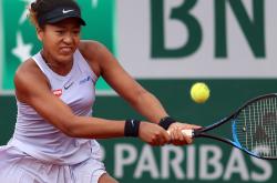 大坂直美迎来三赛季出色发挥，塞尔维亚队观众热烈欢呼！